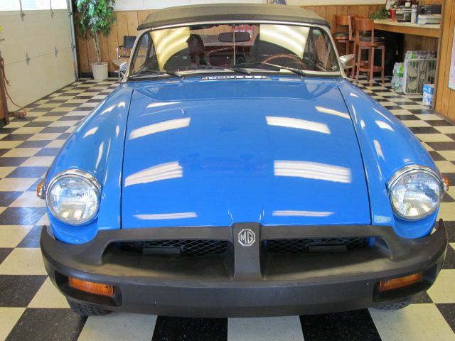 MG MGB 1979 photo 19