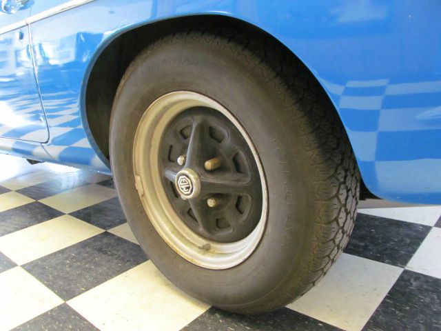 MG MGB 1979 photo 23