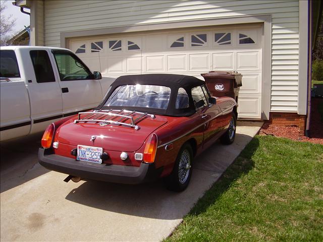 MG MGB 1979 photo 1