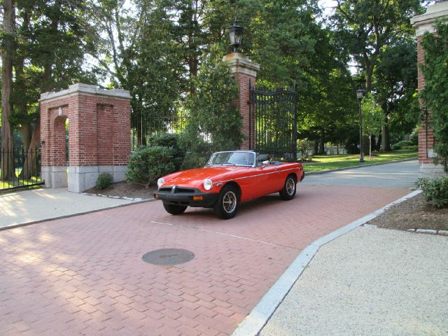 MG MGB 1980 photo 4