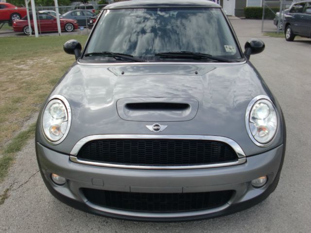 Mini Cooper 2010 photo 4