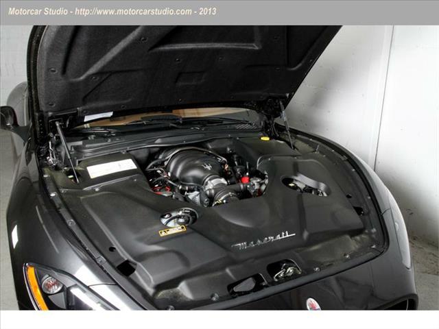 Maserati GranTurismo 2009 photo 15