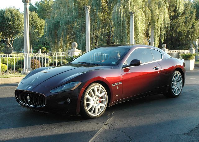 Maserati GranTurismo 2010 photo 1