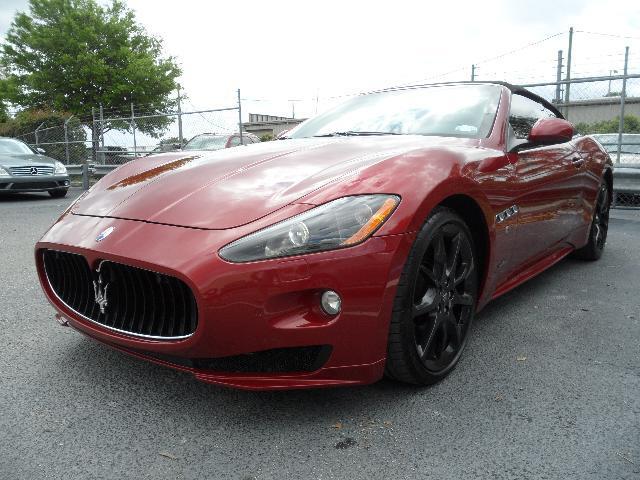 Maserati GranTurismo 2012 photo 4