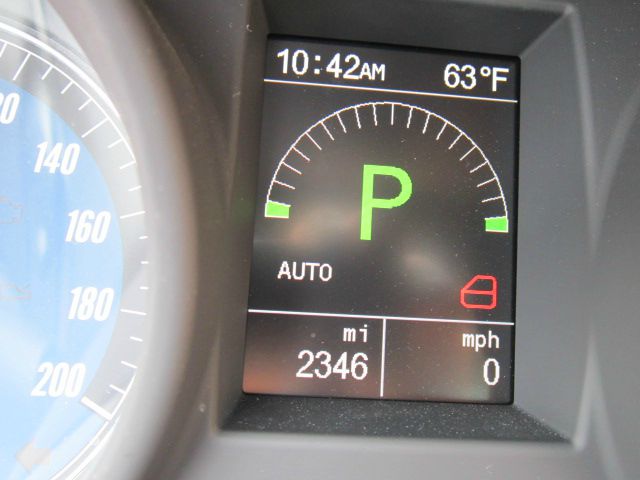 Maserati GranTurismo 2012 photo 2