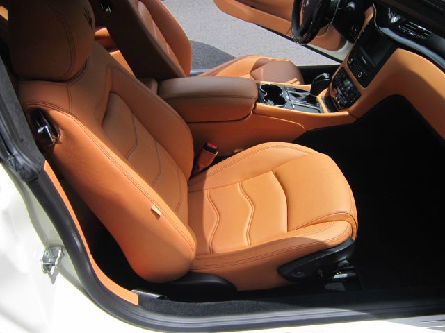 Maserati GranTurismo 2012 photo 22