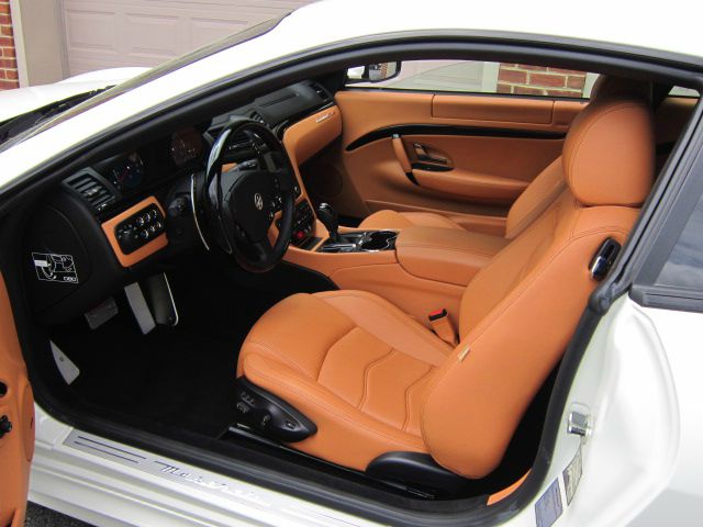 Maserati GranTurismo 2012 photo 31