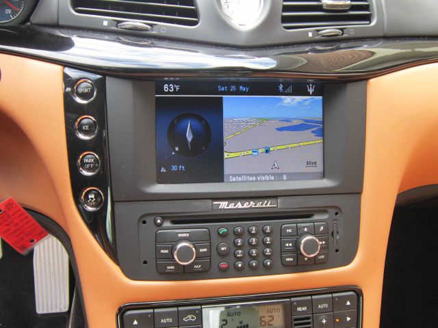 Maserati GranTurismo 2012 photo 4