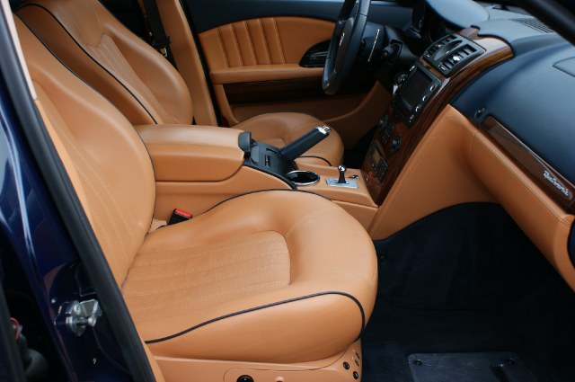 Maserati Quattroporte 2005 photo 1