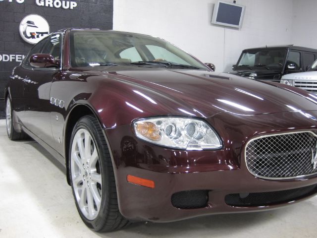 Maserati Quattroporte 2005 photo 1