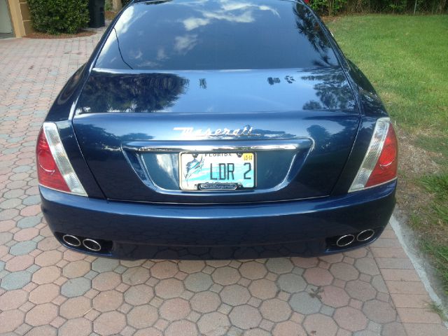 Maserati Quattroporte 2005 photo 2
