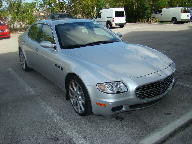 Maserati Quattroporte 2005 photo 1
