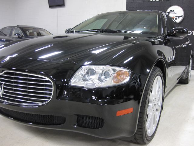 Maserati Quattroporte 2005 photo 3