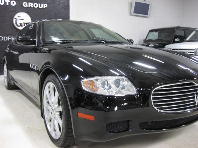 Maserati Quattroporte 2005 photo 4