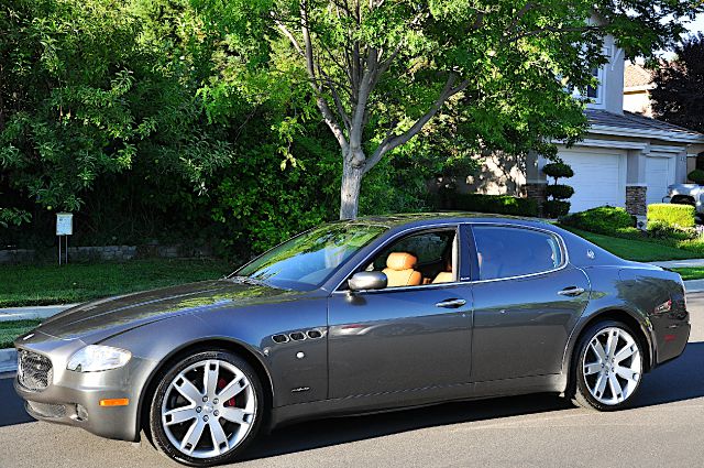 Maserati Quattroporte 2006 photo 3