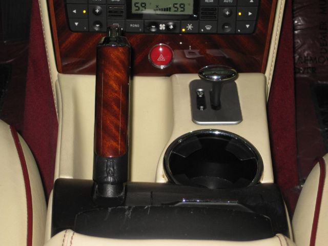 Maserati Quattroporte 2006 photo 33