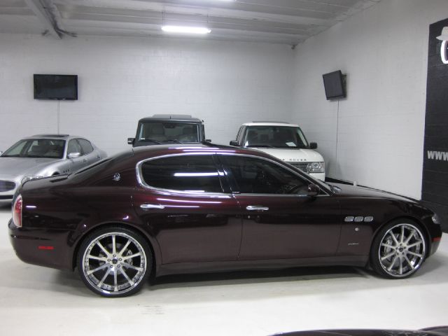 Maserati Quattroporte 2006 photo 35