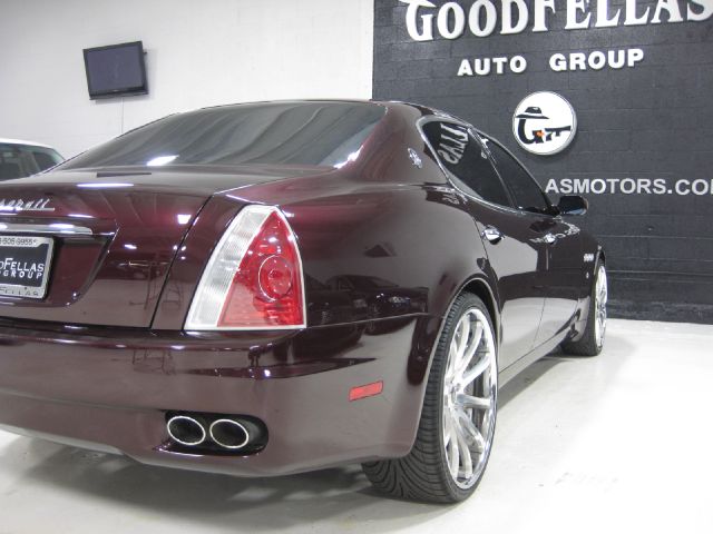 Maserati Quattroporte 2006 photo 6