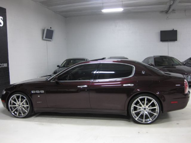Maserati Quattroporte 2006 photo 9