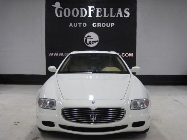 Maserati Quattroporte 2006 photo 2
