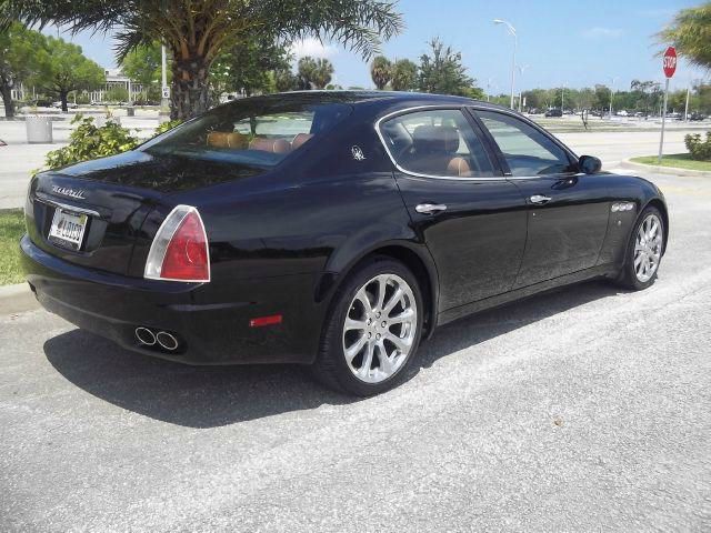 Maserati Quattroporte 2006 photo 4