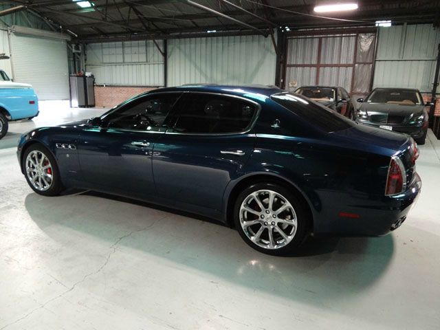 Maserati Quattroporte 2006 photo 4