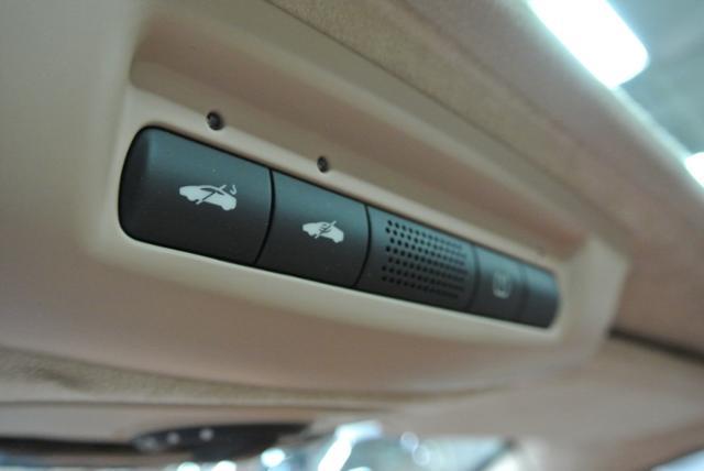 Maserati Quattroporte 2006 photo 12