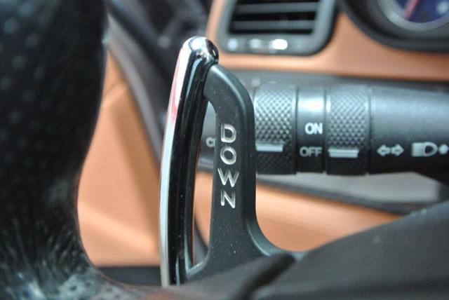 Maserati Quattroporte 2006 photo 17