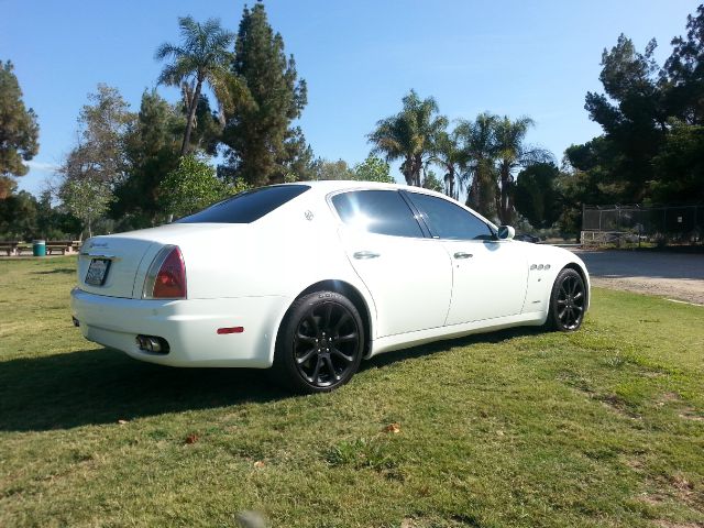 Maserati Quattroporte 2007 photo 2