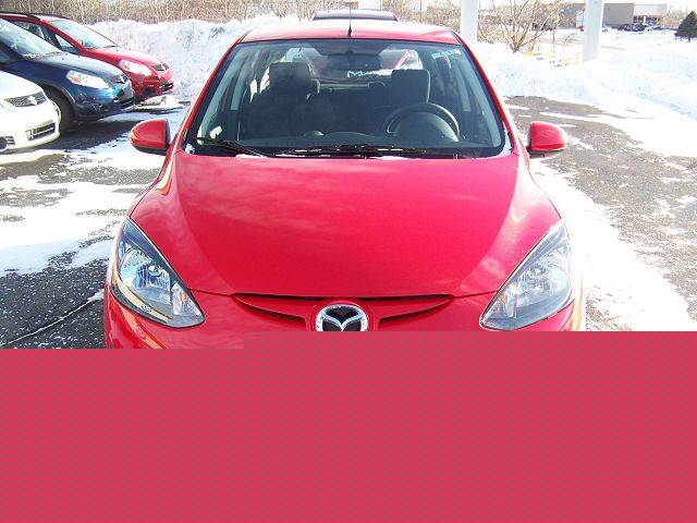 Mazda 2 2011 photo 2