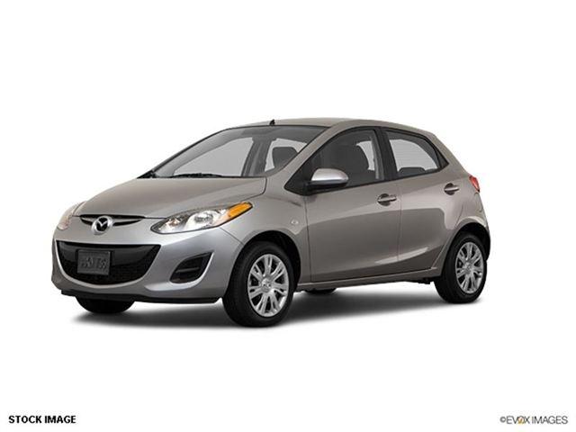 Mazda 2 2011 photo 2