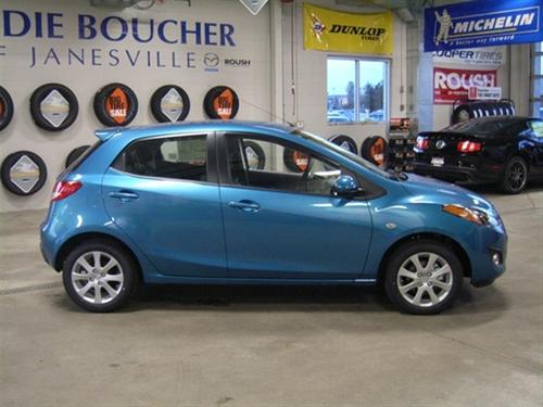 Mazda 2 2011 photo 1