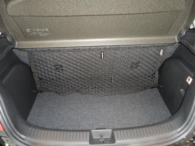 Mazda 2 2011 photo 4