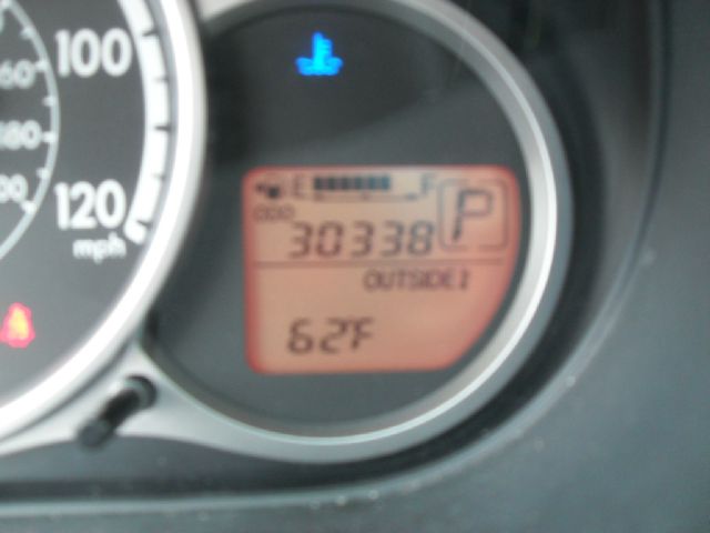 Mazda 2 2012 photo 12