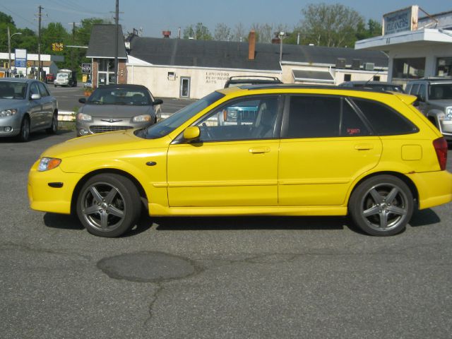 Mazda 3 2003 photo 1