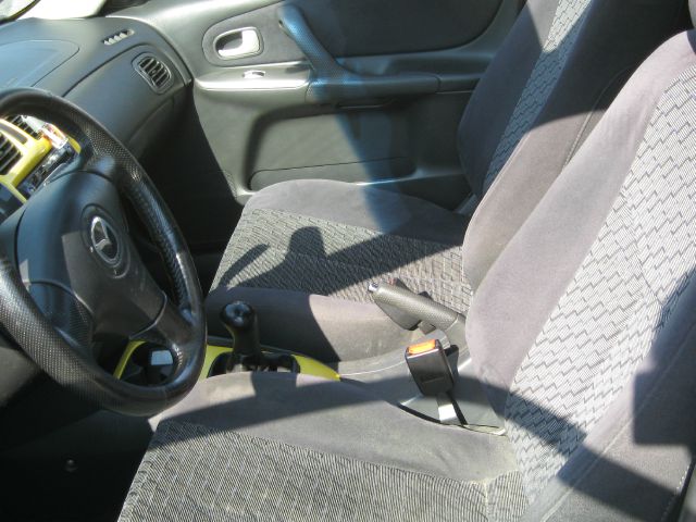 Mazda 3 2003 photo 3