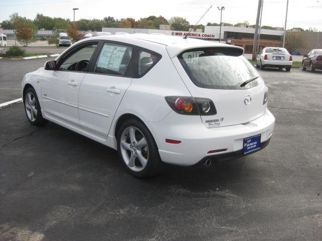 Mazda 3 2004 photo 2