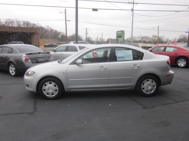 Mazda 3 LTZ - Beautiful Car Sedan