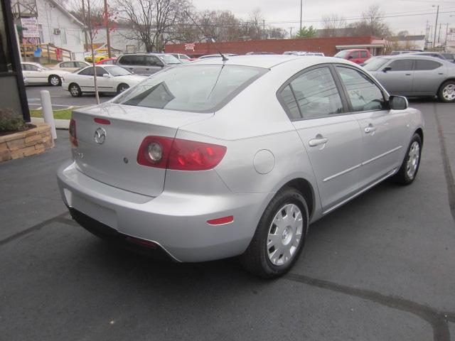 Mazda 3 2004 photo 3