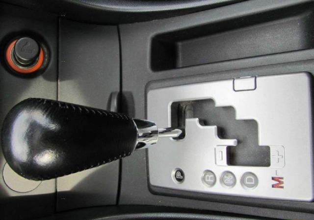 Mazda 3 2004 photo 3