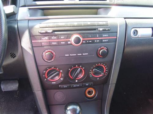Mazda 3 2004 photo 2