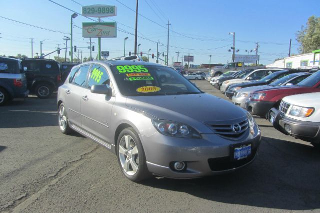 Mazda 3 2005 photo 1