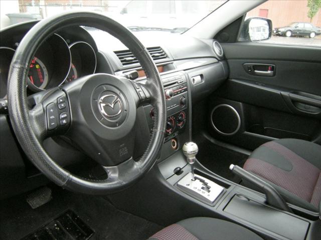 Mazda 3 XR Hatchback