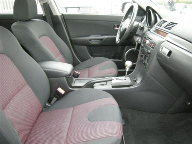 Mazda 3 2005 photo 1