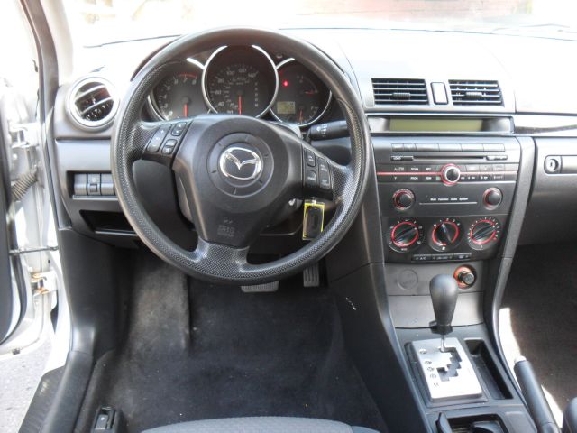Mazda 3 2005 photo 3