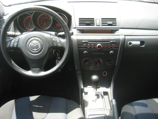 Mazda 3 2005 photo 10