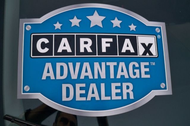 Mazda 3 2005 photo 2