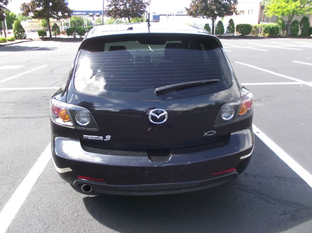 Mazda 3 2005 photo 2