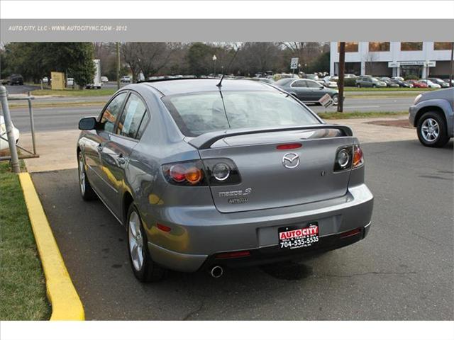 Mazda 3 2005 photo 2