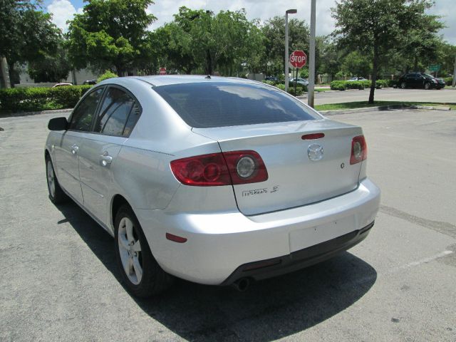 Mazda 3 2005 photo 3